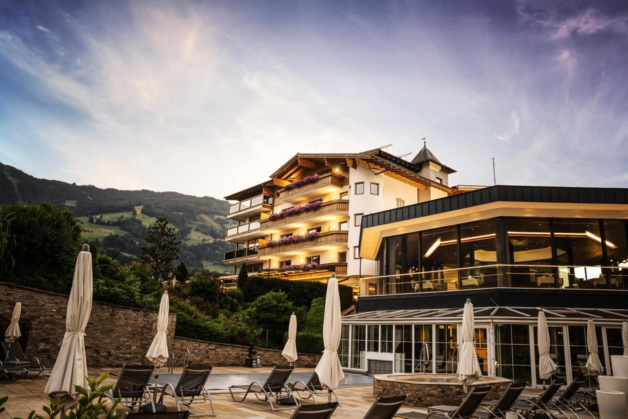 Held Hotel ฟือเกน ภายนอก รูปภาพ